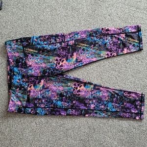 Constantly Varied Gear Hurricane leggings Capri size XL